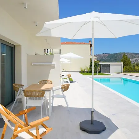 Filoxenia Luxury Apartament *