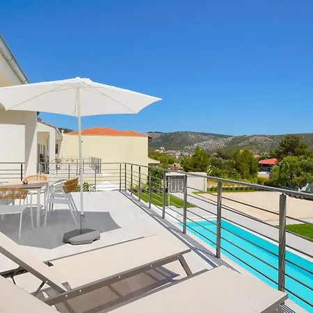 Filoxenia Luxury Apartman *