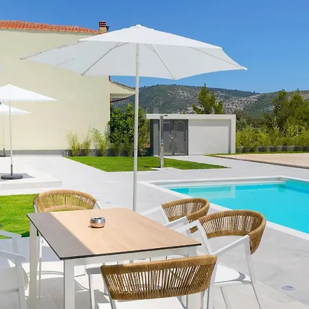 Filoxenia Luxury Apartman *