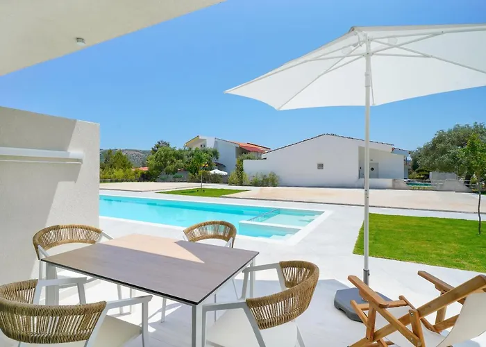 Διαμέρισμα Filoxenia Luxury Ποτός