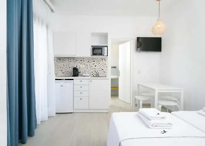 Filoxenia Luxury شقة *