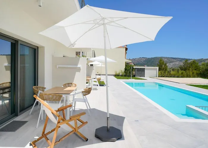 شقة Filoxenia Luxury بوتوس